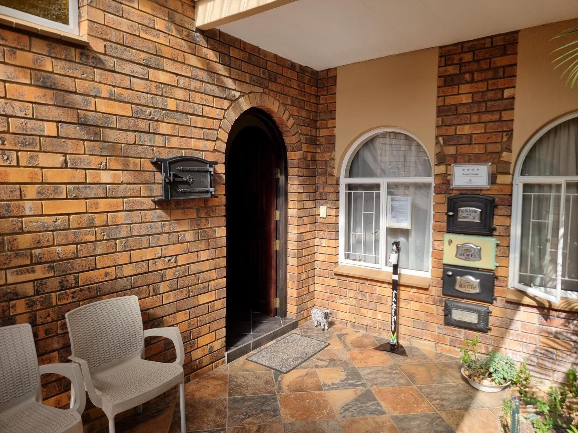 Glen Marion Guest House Преторія Екстер'єр фото